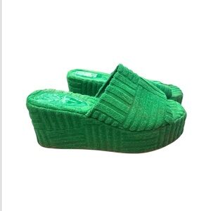 SHEIN Vibrant Green Wedge Shoes